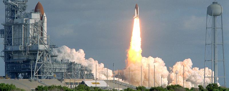 STS-31-Launch.jpg