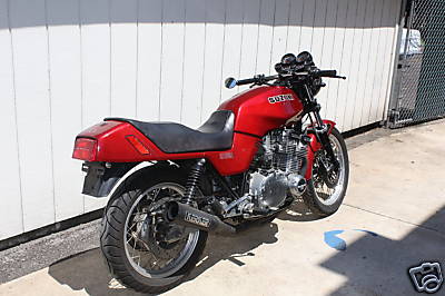 suzuki-gs1100-1982-cafe-racer-03.jpg