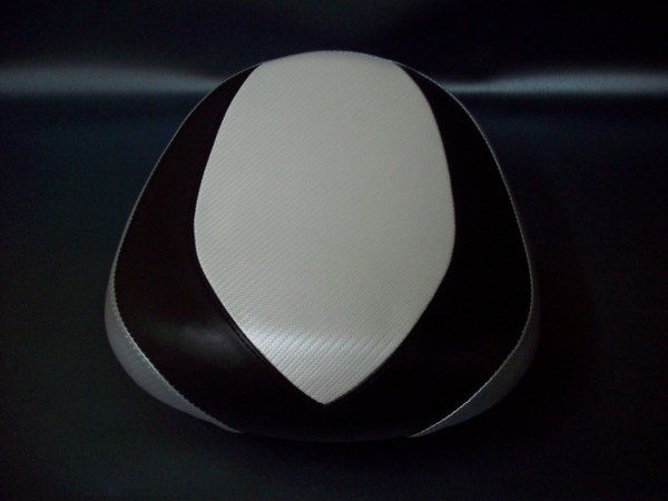 Suzuki-Hayabusa-Custom-Stripes-Seat-Cover-Rear.JPG