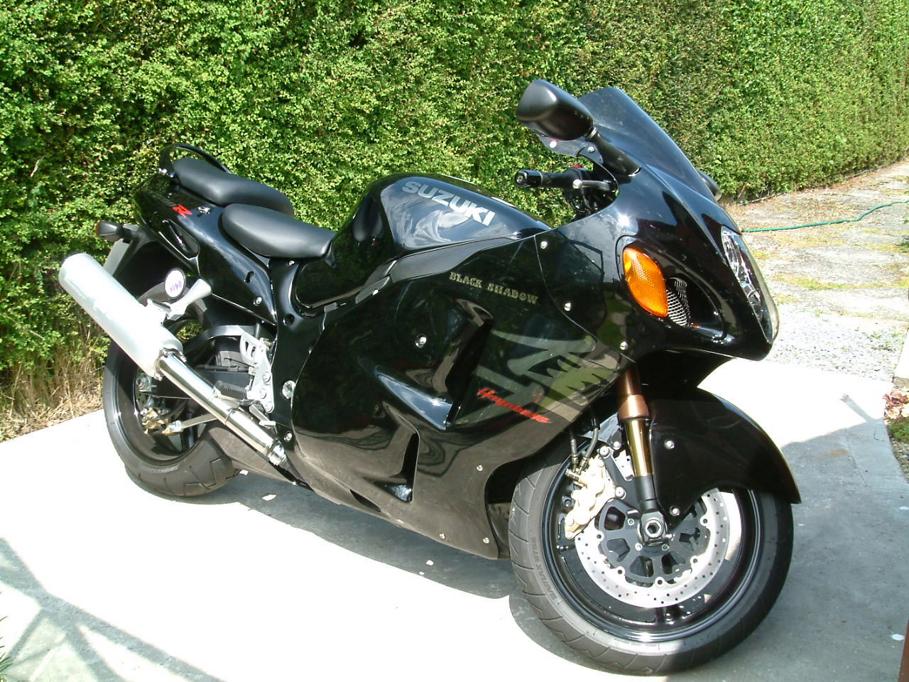 Suzuki_Hayabusa__1_mb_photo_.jpg