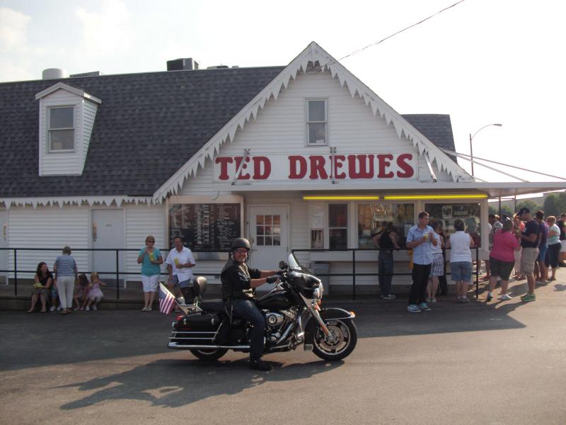 TedDrewes.jpg