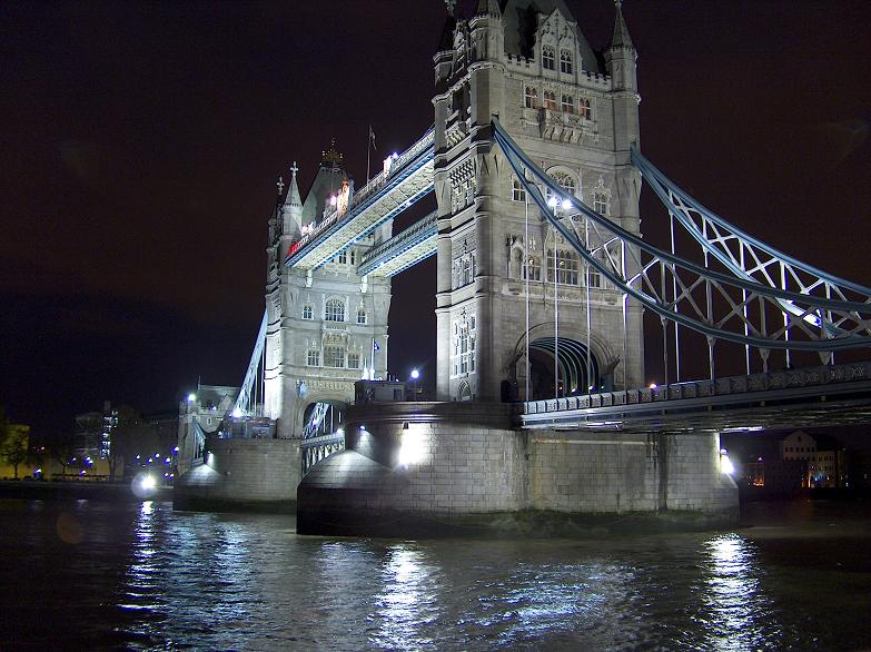 towerbridge.JPG