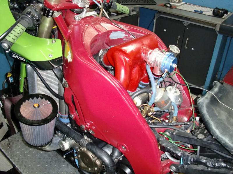 TURBO ZX10 300HP 002.jpg