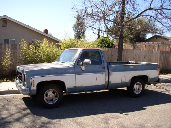 uglyassedtruck_001sm.jpg