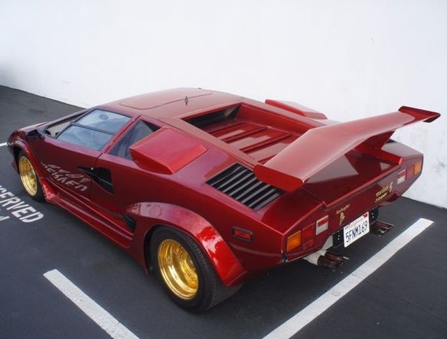 used-1983-lamborghini-countach-5000s-6383-3147362-10-640.jpg