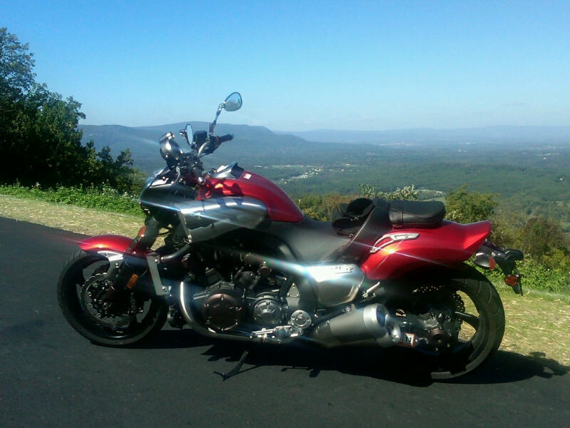 vmax on skyline drive 10 2010.JPG