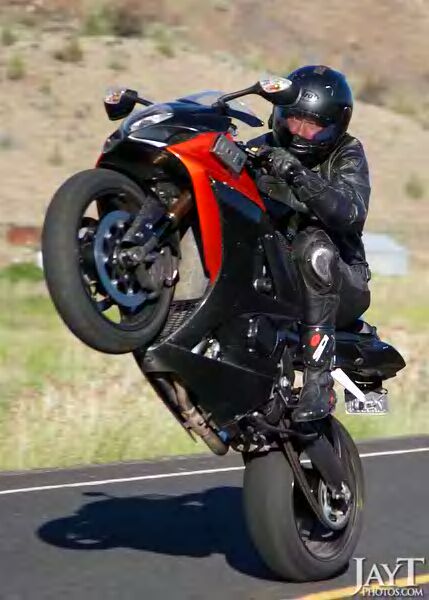 Wheelie 09.jpg