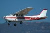 DSC_4003%20Cessna%20172L%20Skyhawk%20N7132Q%20left%20side%20landing%20l.jpg