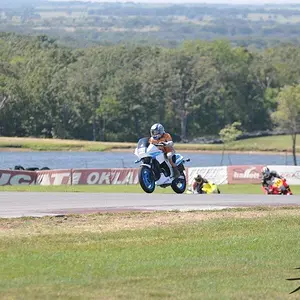 Media 'Kng 2528' in category 'Hallett labor Day Weekend 2010'