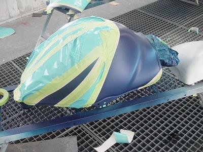 Post-6-13506-busa Plastics  Blue White Painted 030